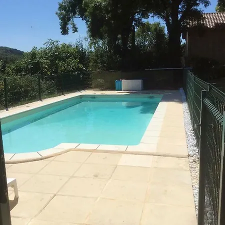 בית נופש Le Rouquet